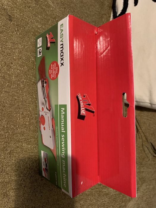 Masina de cusut mini EasyMaxx