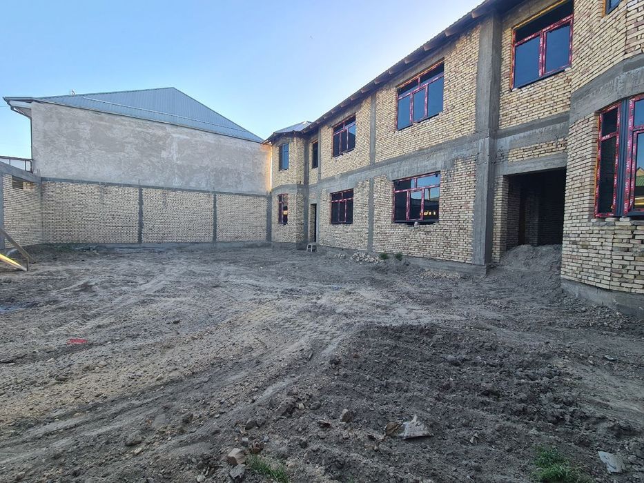 Карвон Шейхон томонда участка Сотилади. 89900$