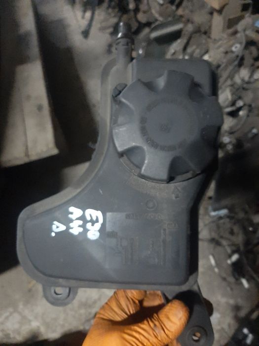 Vas expansiune bmw e90,e91,e92,e93