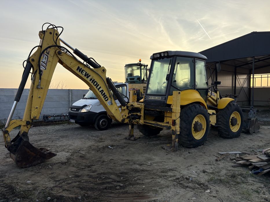 Inchiriere Buldoexcavator / Miniexcavator