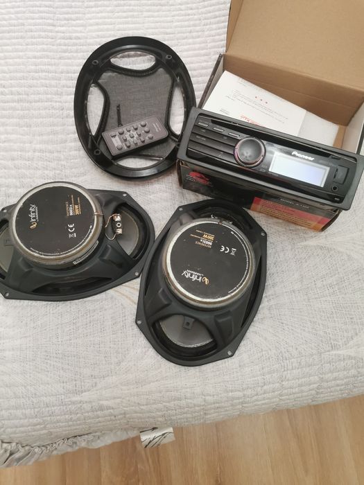 Колонки Infinitti 300 original