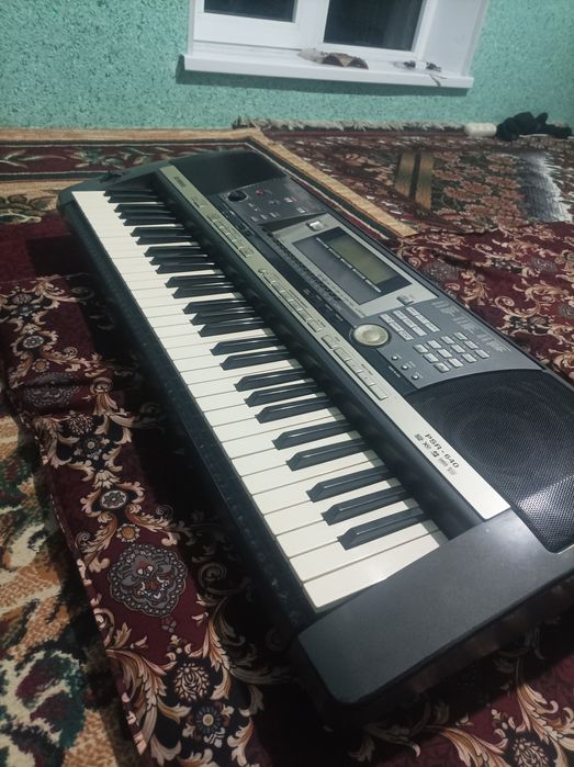 Yamaha PSR 640 sotiladi xolati yaxshi