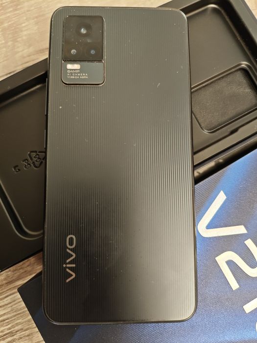 Продаю Vivo 21 e
