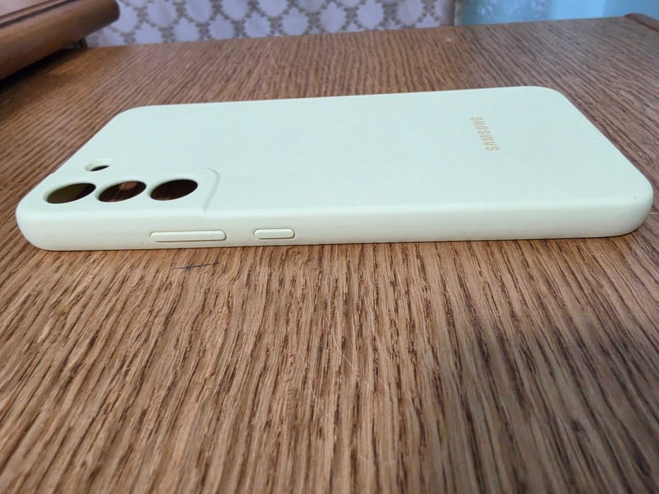 Чехол на Samsung Galaxy S22 plus