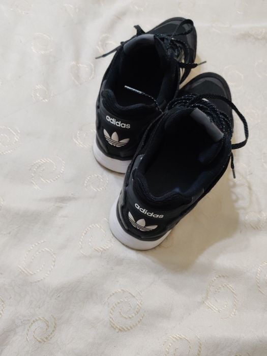 Маратонки  Adidas