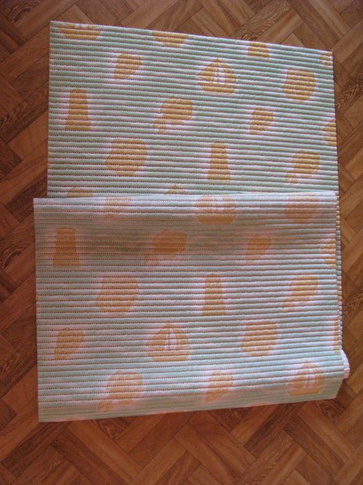 Коврики ,дорожка и другое