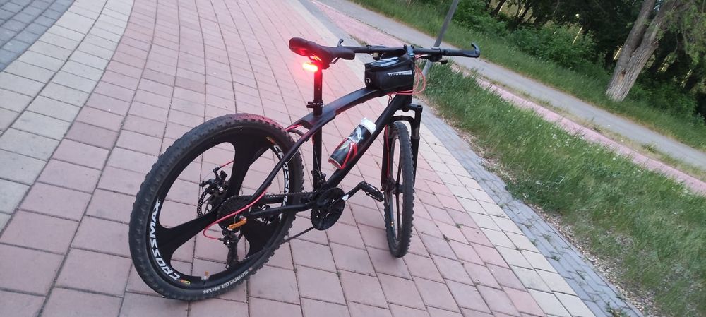 Продам велосипед БМВ