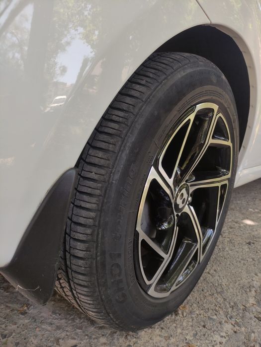 Сака сотилади 15