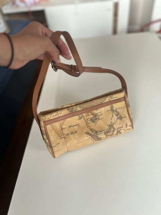 Geo Classic Mini crossbody bag