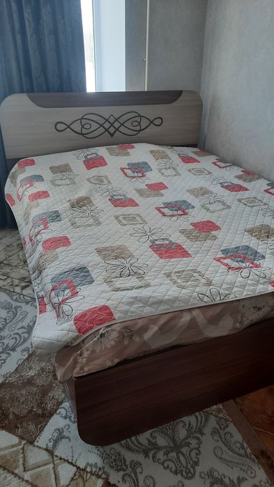 Кровать двухспальная