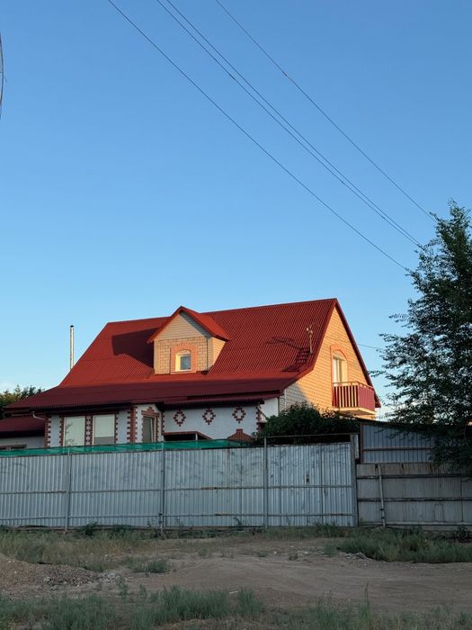 Продам коттедж двухэтажный