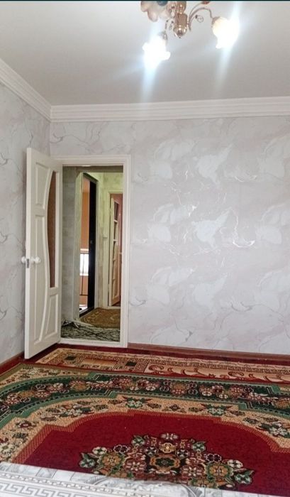 Сотилади 2хона 4-этаж Мархабо 14- Мактаб