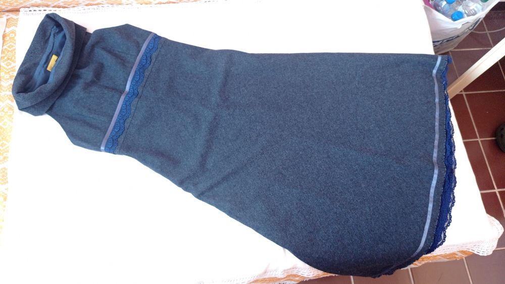 Дамска рокля Capasca от фин вълнен плат