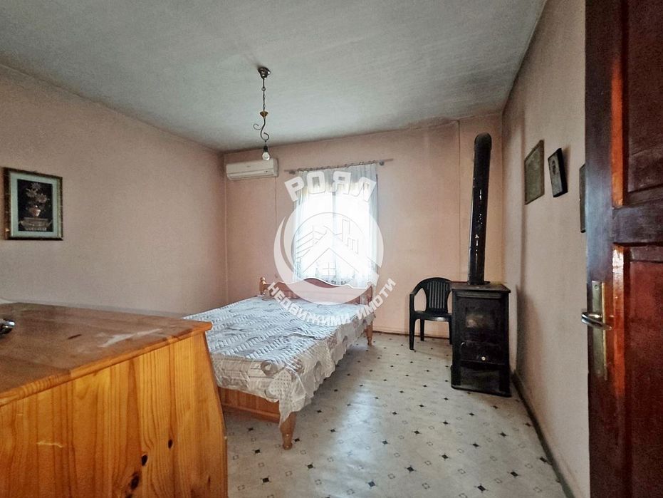 Продава се Къща в с. Избеглии, Област Пловдив - 300 кв.м за 250 €/кв.м - Снимка #7