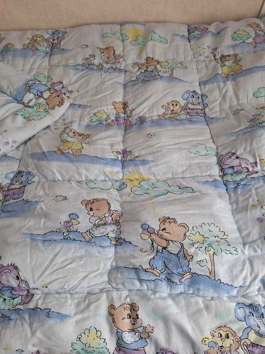 Одеяло двухспальное и подушки