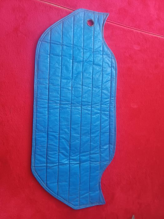 Одеяло под капот