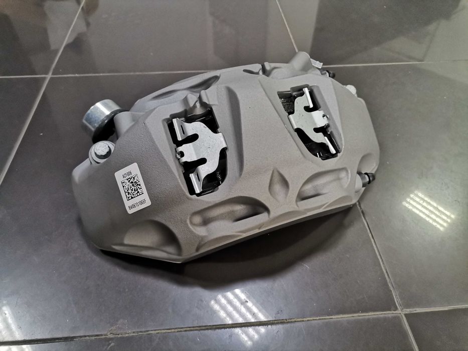 Нови Спирачни Апарати 6 Бут 350мм Audi A4 S4 B9 A5 S5 F5 8W0615105EF