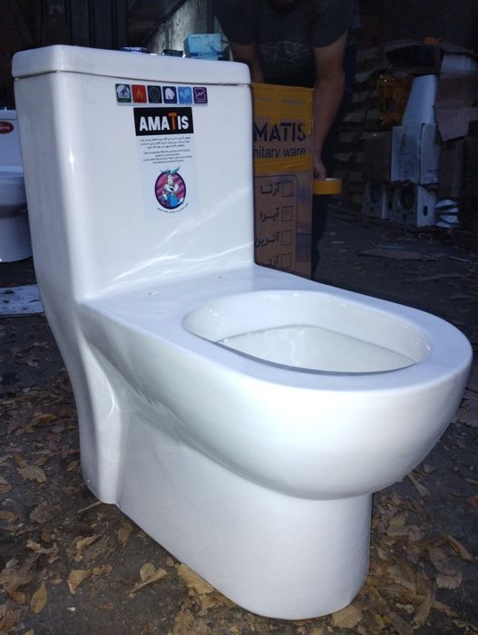 Унитаз моноблок с двойным сливом