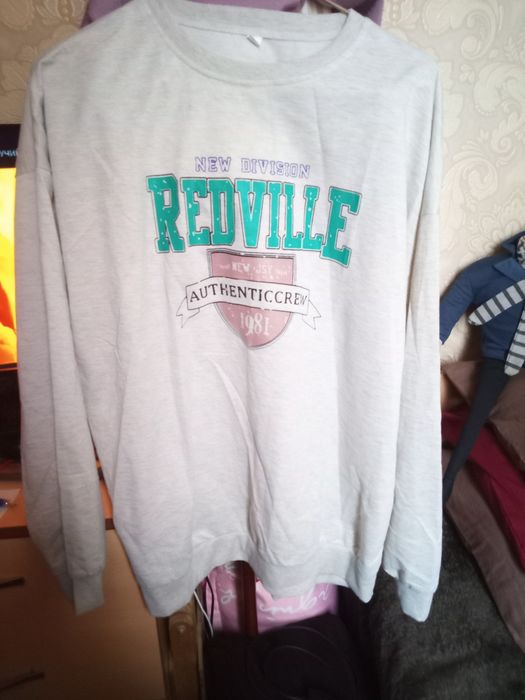 Серая и черная лёгкие, коричневая теплая