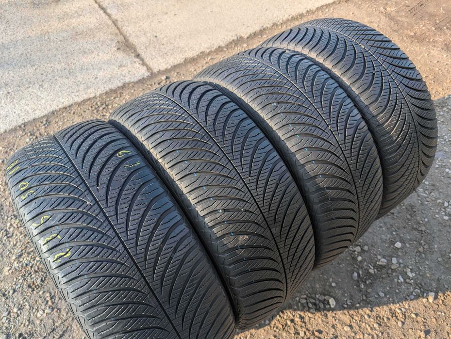 235/50 R18 • All Season • Goodyear Vector 4Seasons gen 2 101V | 4 buc | Pret/buc