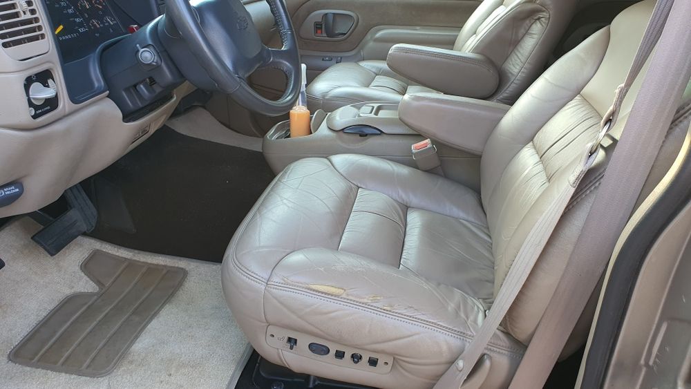 Chevrolet Suburban K1500