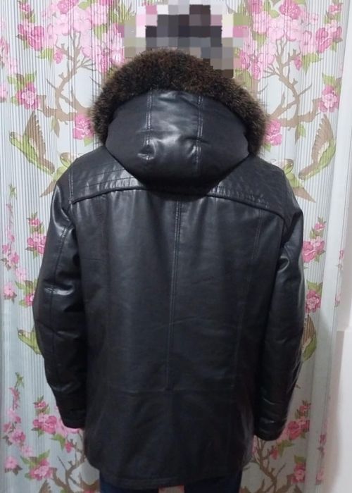 Продам куртку кожаную