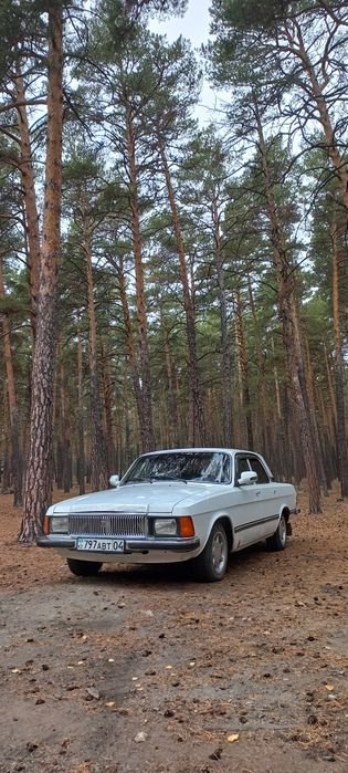 Машина газ 3102 Волга