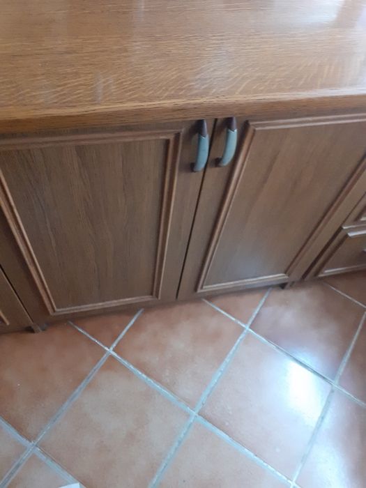 Vând mobilă bucătărie import PL.stare bună.L=2,60m.