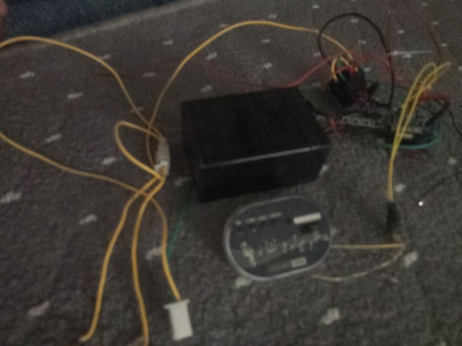 Liwei 6V 4 Ah akumlyator sotiladi