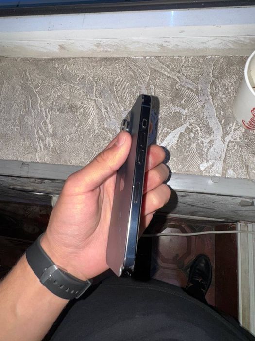 Iphone 15 pro SROCHNO SALE