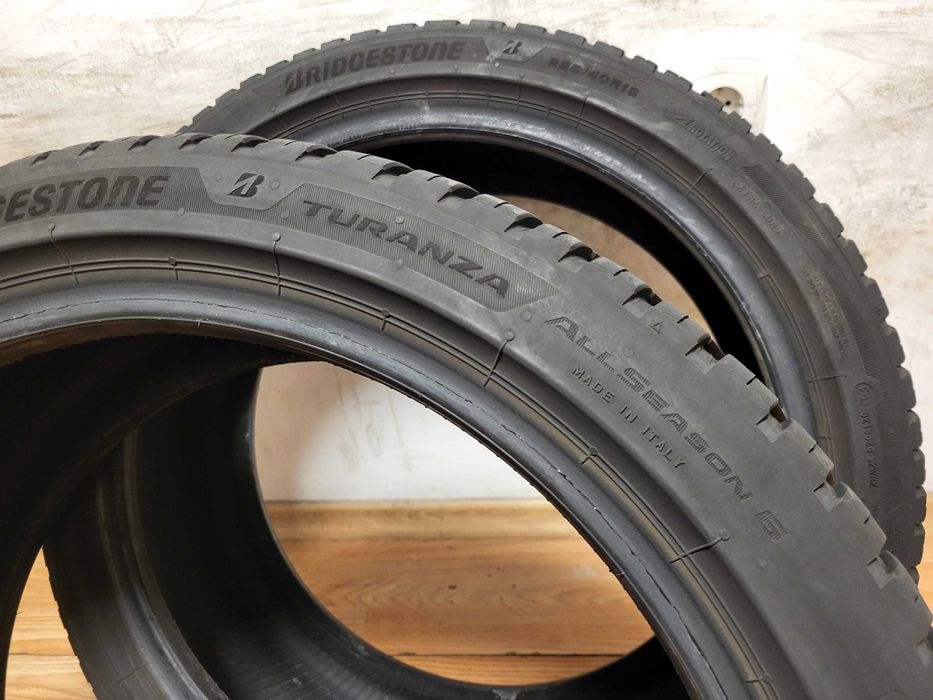 225/40/18 Bridgestone / 215/45/18 Continental / всесезонни гуми