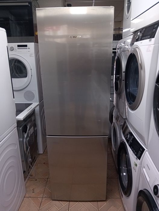 Иноксов комбиниран хладилник с фризер Бош Bosch A++ 2 години гаранция