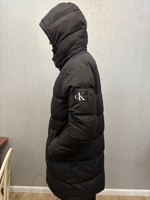Продаю куртку Calvin Klein