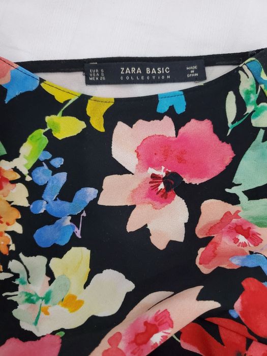 Платье с цветами от ZARA