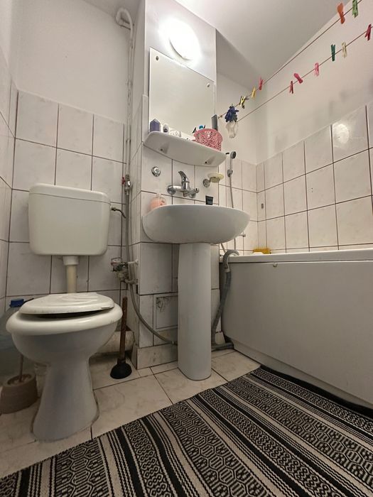 Vânzare Apartament 3 camere 58mp Ploiești Str Mihai Bravu  Preț 58000€