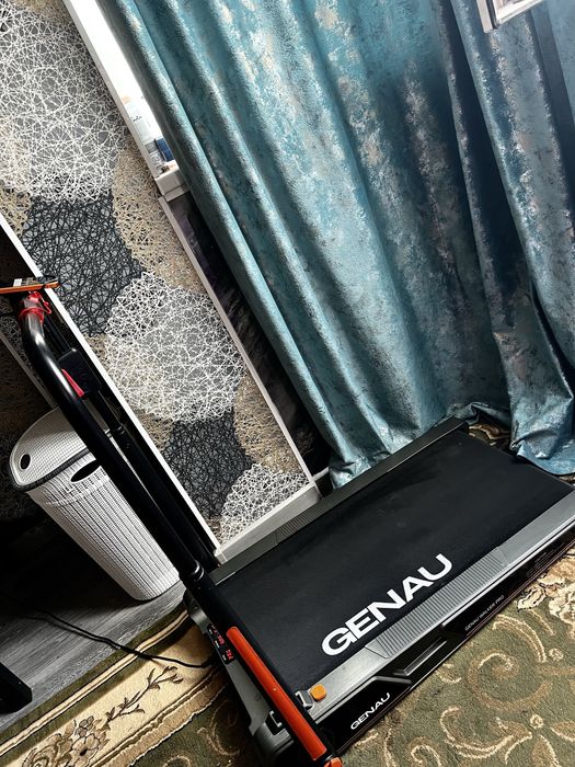 Немецкая мини беговая дорожка genau