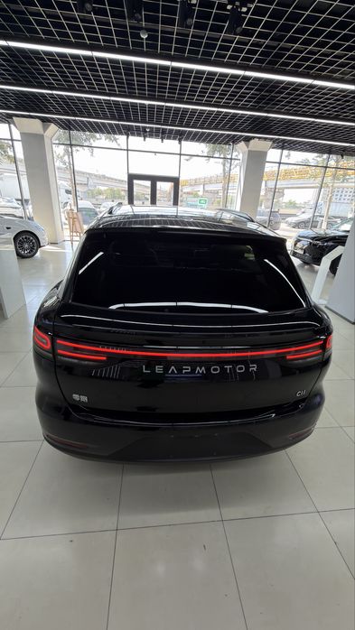C11 640 km elektr 2026 restayling 2025 god