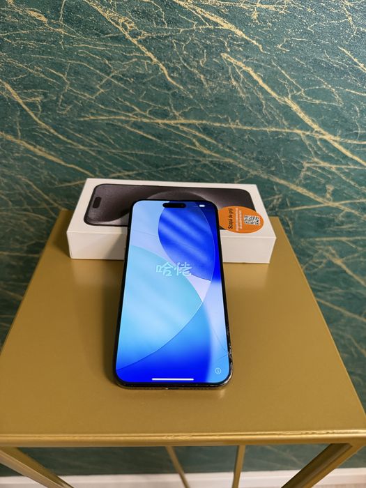 Vand iPhone 15 Pro Max 1 TB Negru Mat