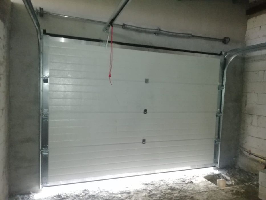 Usi de garaj ANTRACIT