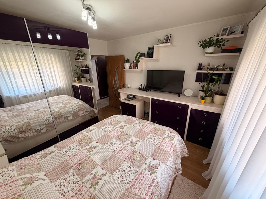 Vând Apartament 3 camere