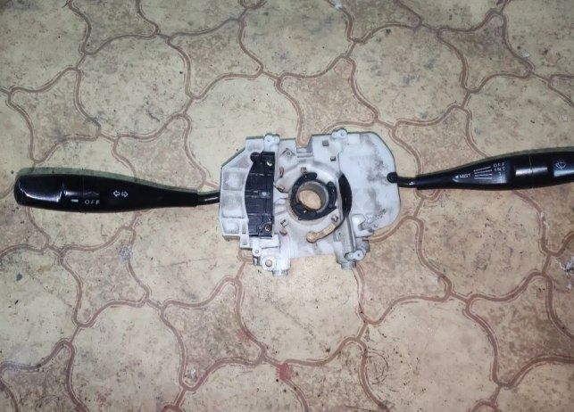 Гитара переключатель света