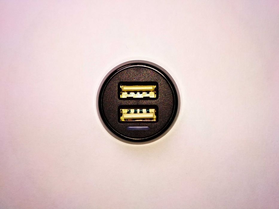 Минизарядка -12V “ROSK”