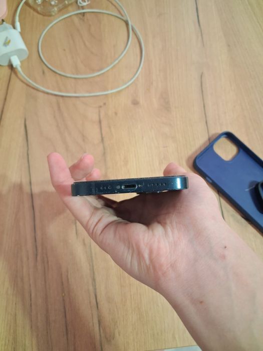 Продам/Обменяю iPhone 13 | 128 GB