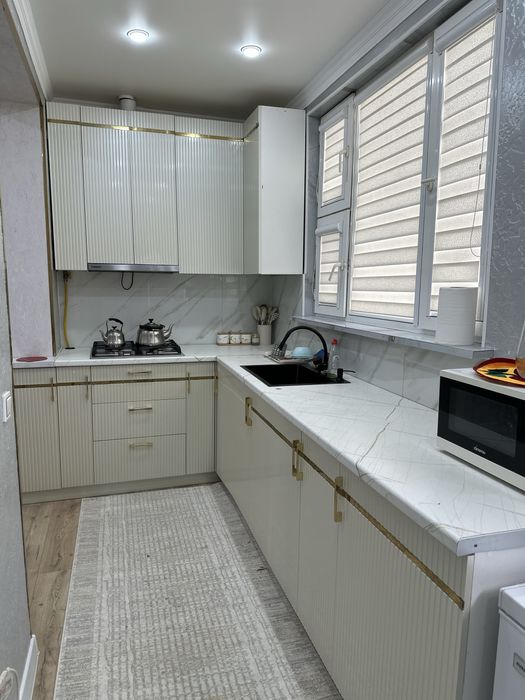 Кухынный гарнитур