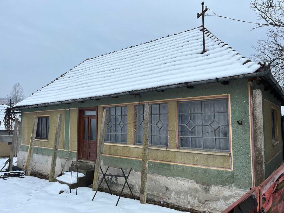 Casa + teren de vanzare 3000 mp sat  Cristelec Salaj