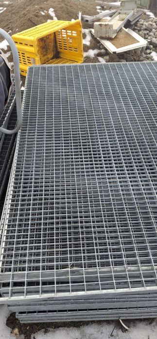 Grătare zincate galvanizate