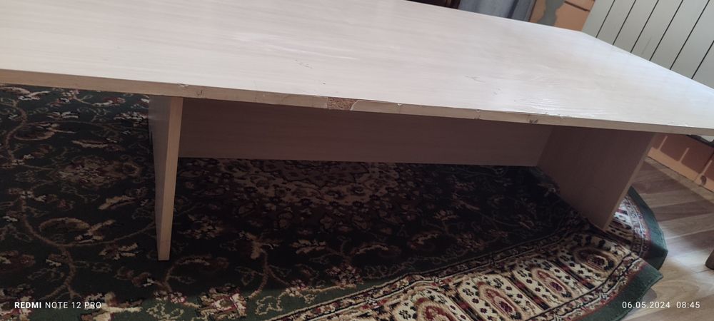 Продам новый стол раскладной,для дачи