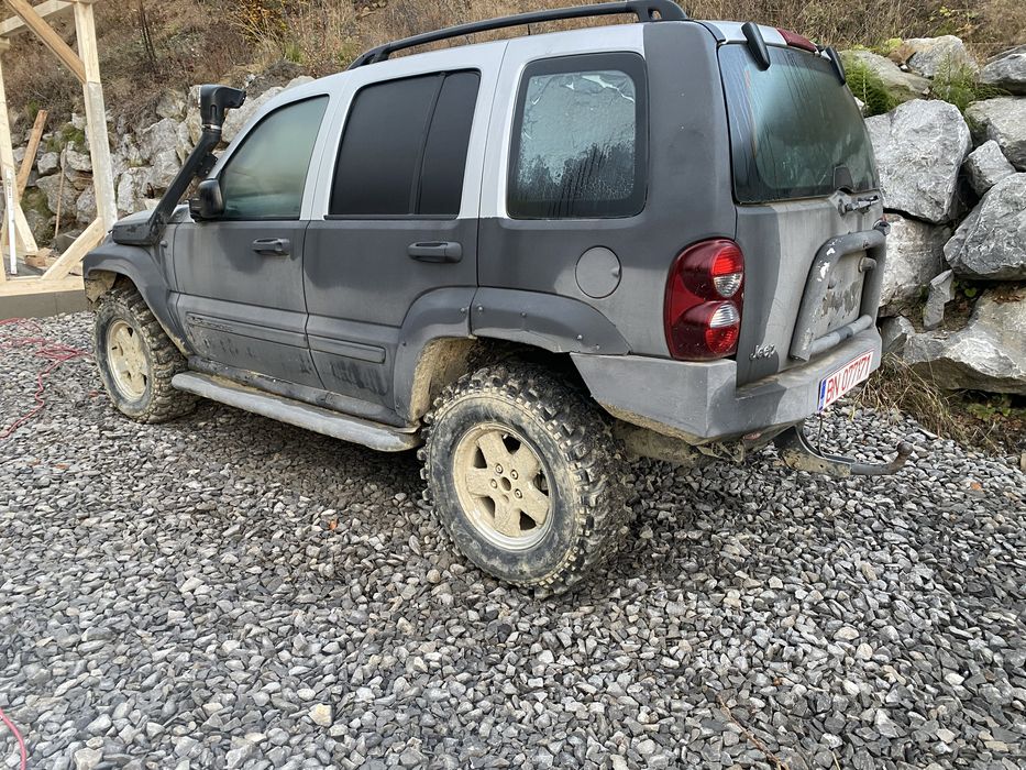 Vand jeep cherokee kj 2.8d
