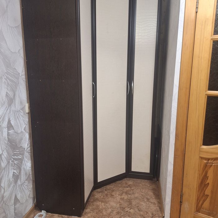 Срочно Продам шифонер