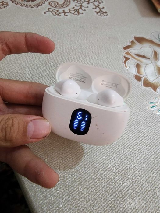 Lenova planshet, orginal airpods  ,Led airbods ,camputer . Telfon